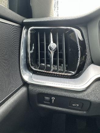 Volvo V-60 2.0 D3 Momentum pro picture 18