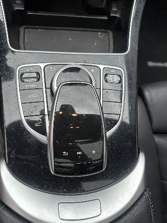 Mercedes C-klasse estate 350 e picture 11