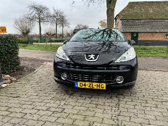 Peugeot 207 CC 1.6-16V T Sport picture 15