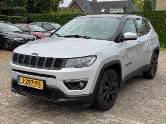krockskadad bil auto Jeep Compass 1.3 NIGHT EAGLE LIBERTY EDITION. ( versnellingsbak kapot ) 2020/7