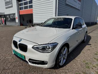 Voiture accidenté BMW 1-serie 118i Business 162.000 KM NAP 2013/3