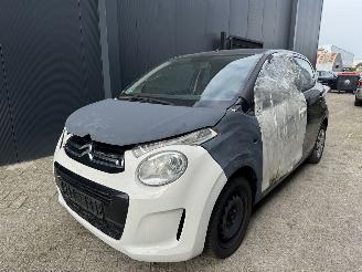 krockskadad bil auto Citroën C1 1.0 e-vti feel 74.000 KM NAP! 2018/6