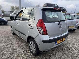 Hyundai I-10 1.1 active cool picture 3