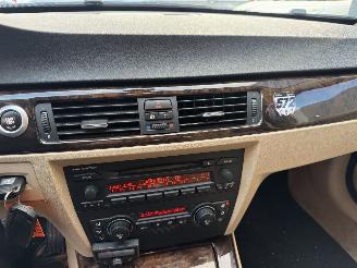 BMW 3-serie 320i High Executive picture 13