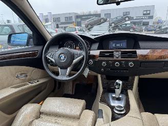 BMW 5-serie 530i High Executive picture 17