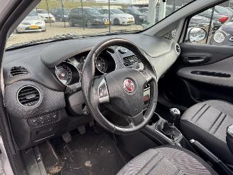 Fiat Punto Evo 1.3 M-Jet Dynamic picture 9