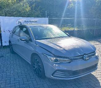  Volkswagen Golf VIII Lim. Life eTSI 2023/11