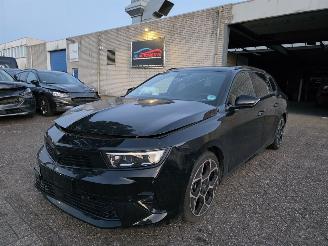 Coche accidentado Opel Astra GS-Ultimate Automaat Pano Massage Leder 360view Virtual Head-Up Memory Navi Keyless Gekoelde stoelen Led Acc 96KW/131PK 2024/12