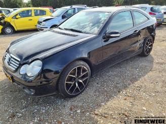 disassembly passenger cars Mercedes C-klasse C Sportcoupe (C203), Hatchback, 2000 / 2008 1.8 C-180K 16V 2007/1