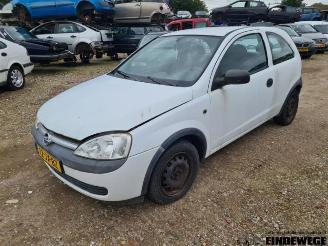 Uttjänta bilar auto Opel Corsa Corsa C (F08/68), Hatchback, 2000 / 2009 1.2 16V 2002/9