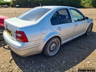 Volkswagen Bora Bora (1J2), Sedan, 1998 / 2013 2.0 picture 3