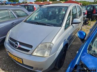 Coche siniestrado Opel Meriva Meriva, MPV, 2003 / 2010 1.6 2003