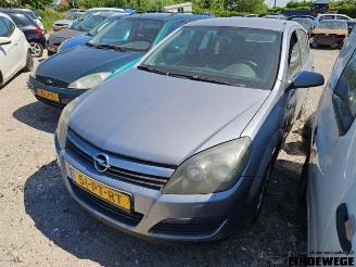 demontáž osobní automobily Opel Astra Astra H (L48), Hatchback 5-drs, 2004 / 2014 1.6 16V Twinport 2004/11