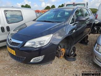 Opel Astra Astra J Sports Tourer (PD8/PE8/PF8), Combi, 2010 / 2015 1.4 16V ecoFLEX picture 1