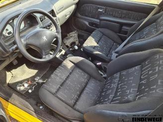 Peugeot 106 106 II, Hatchback, 1996 / 2004 1.4 XN,XR,XT picture 4