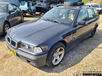 Sloopauto BMW 3-serie 3 serie Touring (E36/3), Combi, 1995 / 1999 320i 24V 1997/7