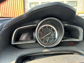 Mazda 3 2.2D Skylease+ picture 10