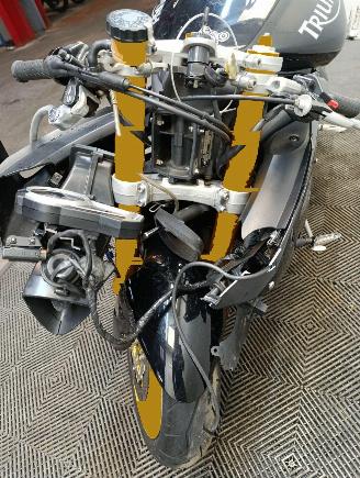 Triumph Daytona  picture 14