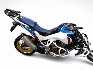Schade motor Honda  CRF AFRICA TWIN 2021/7
