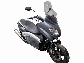 danneggiata scooter Yamaha  XMAX 2013/3