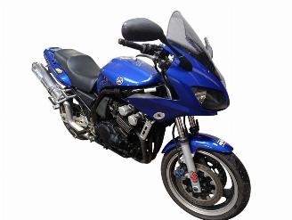  Yamaha FZ 6 Fazer  2003/8