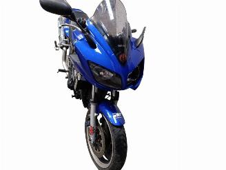 Yamaha FZ 6 Fazer  picture 3