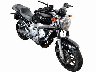 skadebil motor Yamaha FZ 6  2007/5