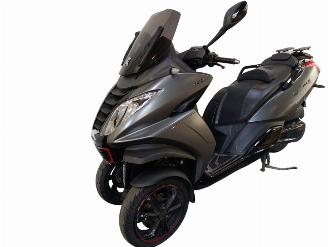 Peugeot  METROPOLIS RS picture 3