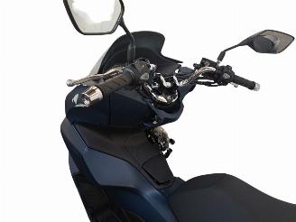 Honda  PCX picture 11