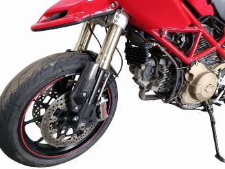 Ducati Hypermotard  picture 19