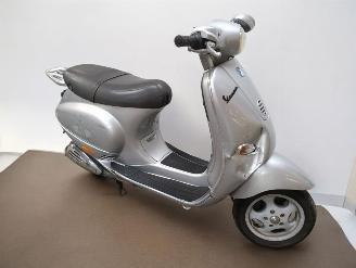 damaged scooters Piaggio  ET4 2003/9