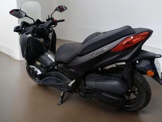 Yamaha Xmax  picture 23