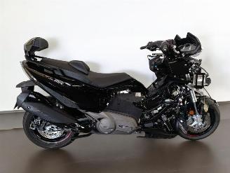 krockskadad bil overig Kymco  AK 2024/10