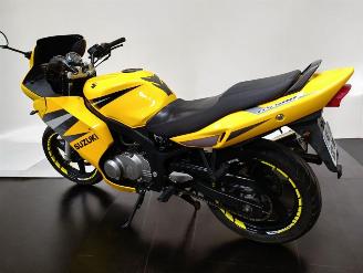 Suzuki GS 500 F picture 17