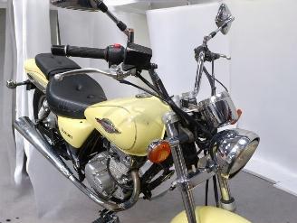Suzuki Marauder 125  picture 15