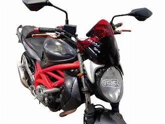 Suzuki Gladius 650 SFV picture 4