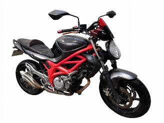 Suzuki Gladius 650 SFV picture 13