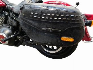Harley-Davidson Softail HERITAGE CLASSIC FLHCS picture 21