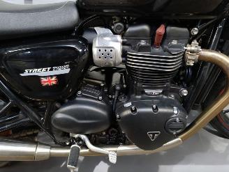 Triumph  STREET TWIN picture 11