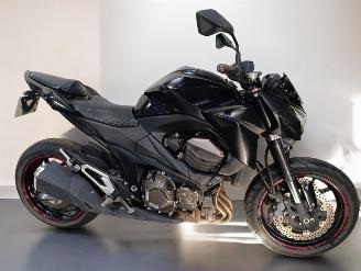 škoda motocykly Kawasaki Z 800  2014/7