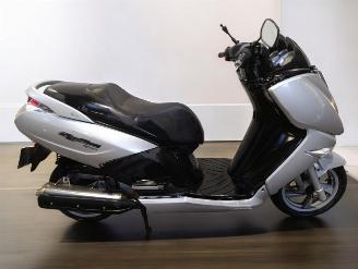 škoda koloběžky Peugeot  CITYSTAR 2013/3