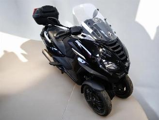 Unfall Kfz Roller Peugeot  METROPOLIS 2023/11