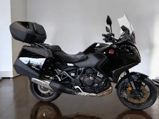 skadebil motor Honda Monster 796 NT 2022/3