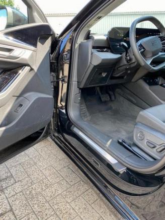 Audi A6 avant e-tron performance S line * AHK - KAM * picture 15