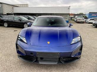Schadeauto Porsche Taycan Turbo S *HEAD-UP -PANO -KERAMIK* 2024/7