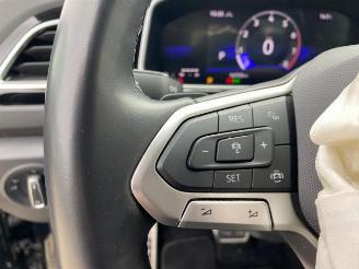 Volkswagen T-Roc 1.5 TSI DSG R-Line * KAM - NAV - LED * picture 16