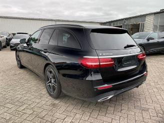 Avarii autoturisme Mercedes E-klasse 300d T AMG Lin *PANO - AHK - KAM - LD* 2022/7