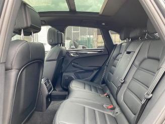 Porsche Macan S *CHRONO - PANO - BOSE - LUFTFEDER* picture 23