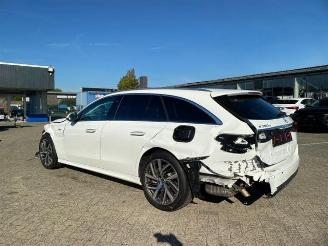 Mercedes E-klasse 300 T Avantgard * KAM - AHK - NAV * picture 2