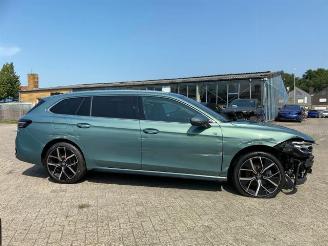 Avarii autoturisme Volkswagen Passat Variant 2.0 TDI DSG R-Line *HEAD-UP -AHK* 2024/5
